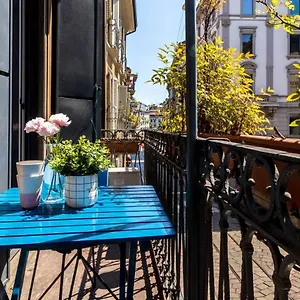 Joivy Charming With Terrace In The Very Heart Of Appartement Milan